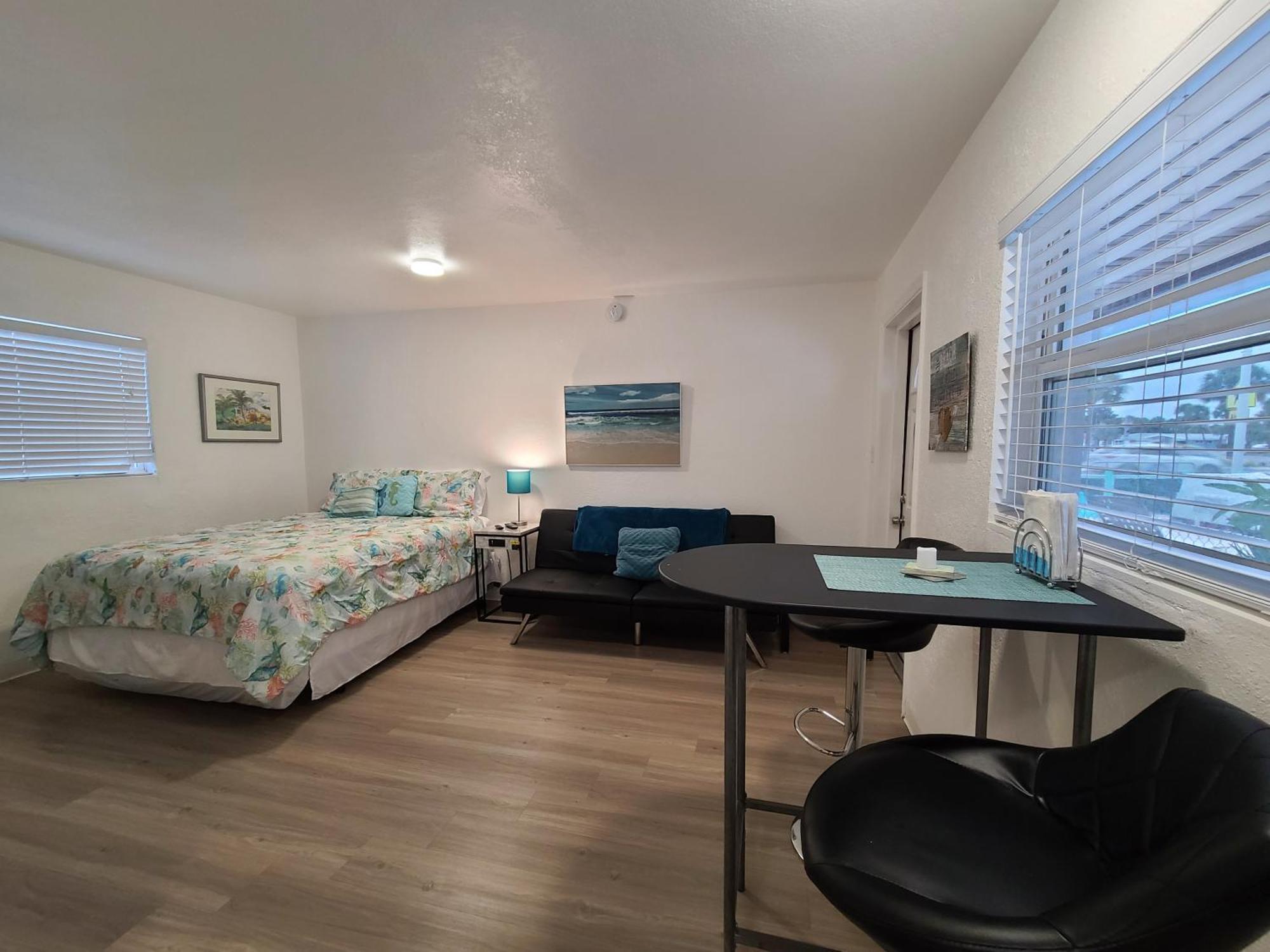 Sun Island Motel St. Pete Beach Ruang foto